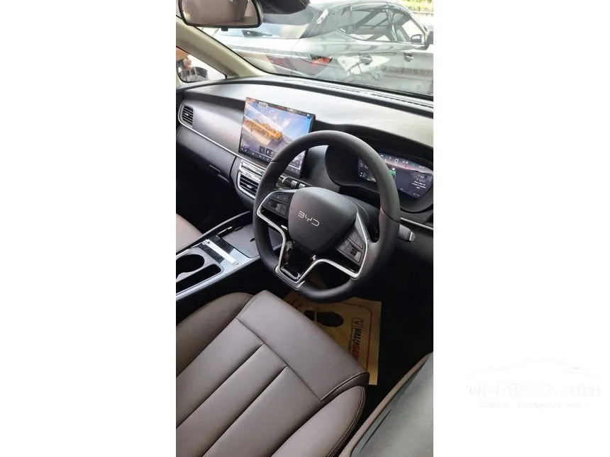 2026 BYD M6 Superior 7-seaters MPV