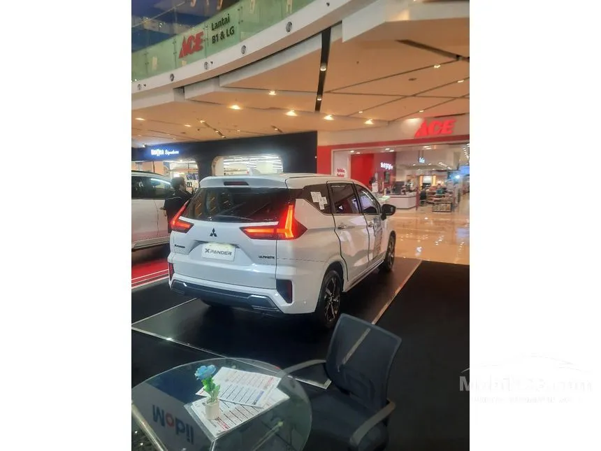 Jual Mobil Mitsubishi Xpander 2024 ULTIMATE 1.5 di Jawa Barat Automatic Wagon Putih Rp 262.000.000