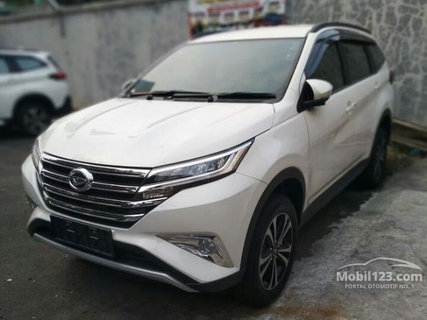 Daihatsu Terios Mobil Bekas Baru dijual di Bekasi Jawa 