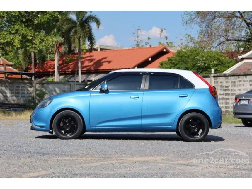 2017 MG MG3 D (2-Tone) Hatchback