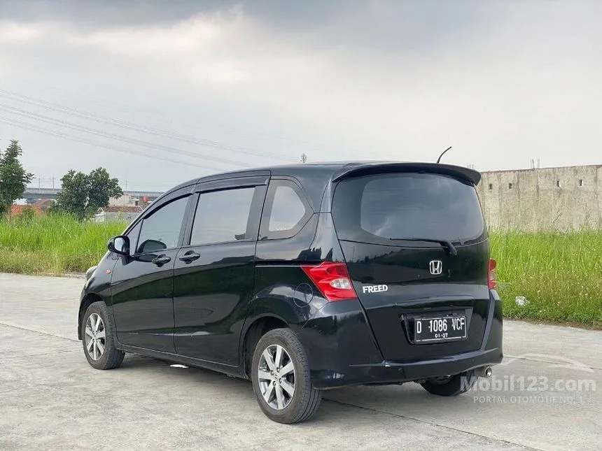 2012 Honda Freed S MPV