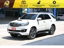 2013 Toyota FORTUNER 3.0 (ปี 12-15) V SUV