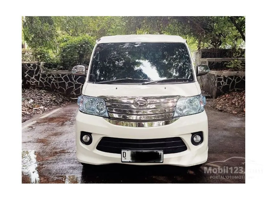 Jual Mobil Daihatsu Luxio 2022 X 1.5 di Jawa Barat Manual MPV Putih Rp 195.000.000