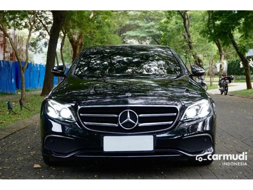 2019 Mercedes-Benz E300 Avantgarde SportStyle Sedan