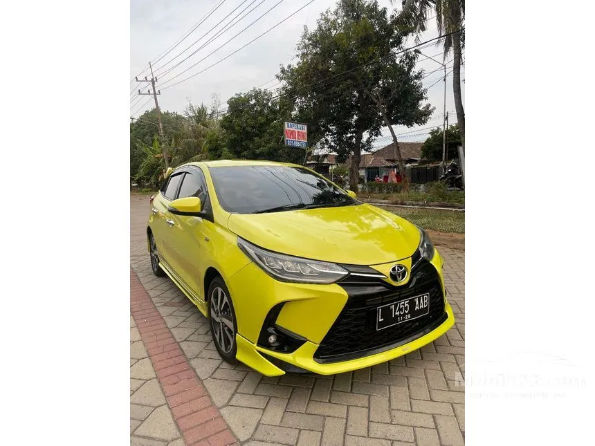 Jual Mobil Toyota Yaris 2021 GR Sport 7 AB 1.5 di Jawa Timur Automatic Hatchback Kuning Rp 237.000.000