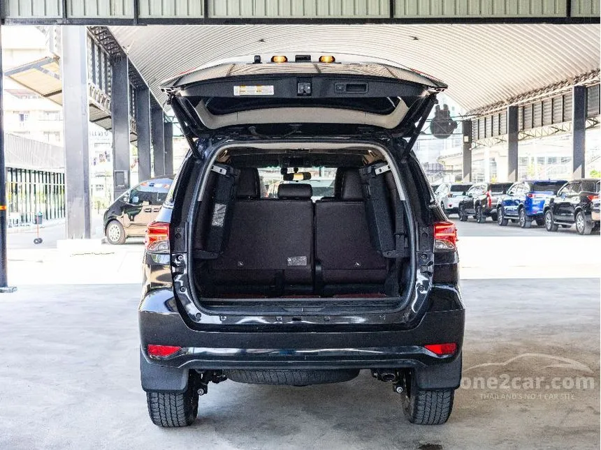 2019 Toyota FORTUNER V SUV