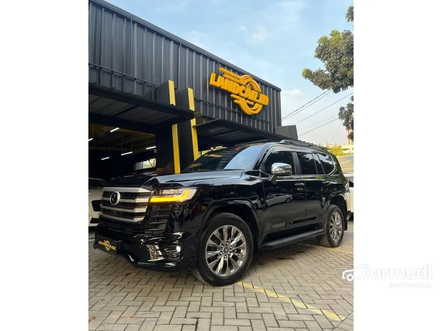 2024 Toyota Land Cruiser 300 VX-R SUV