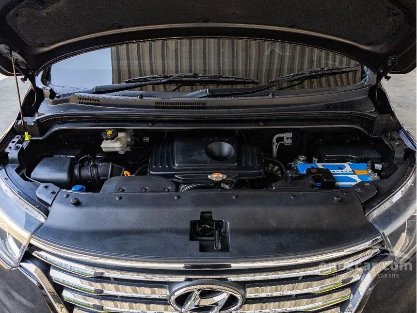 2019 Hyundai H-1 Elite Van