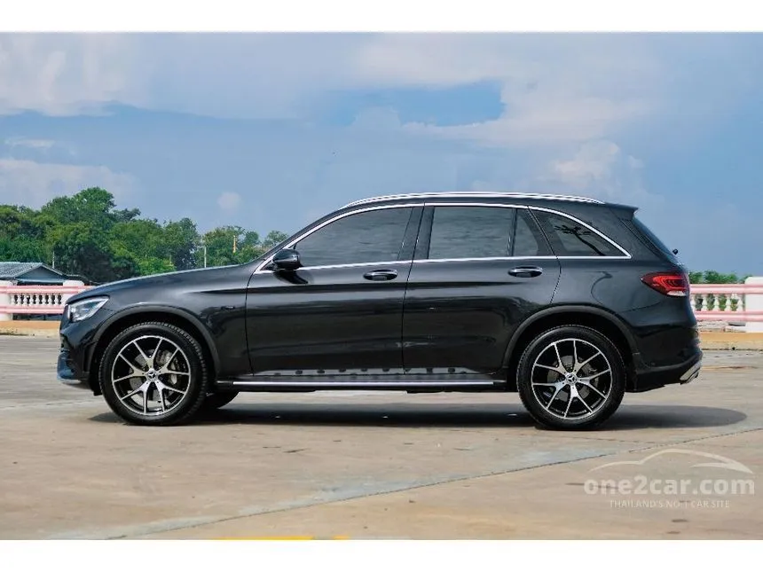 2020 Mercedes-Benz GLC300 e 4MATIC AMG Dynamic SUV
