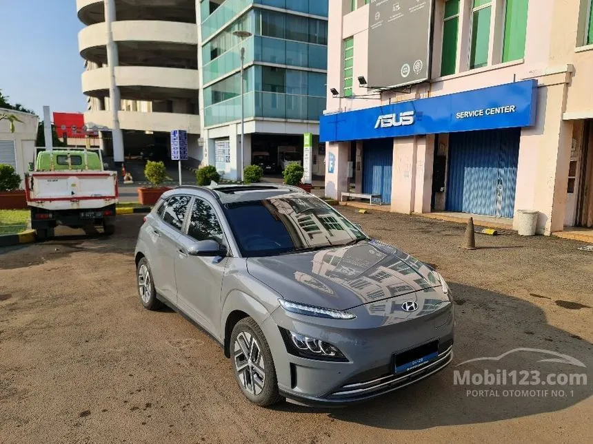 Jual Mobil Hyundai Kona 2021 Signature di Banten Automatic Wagon Abu