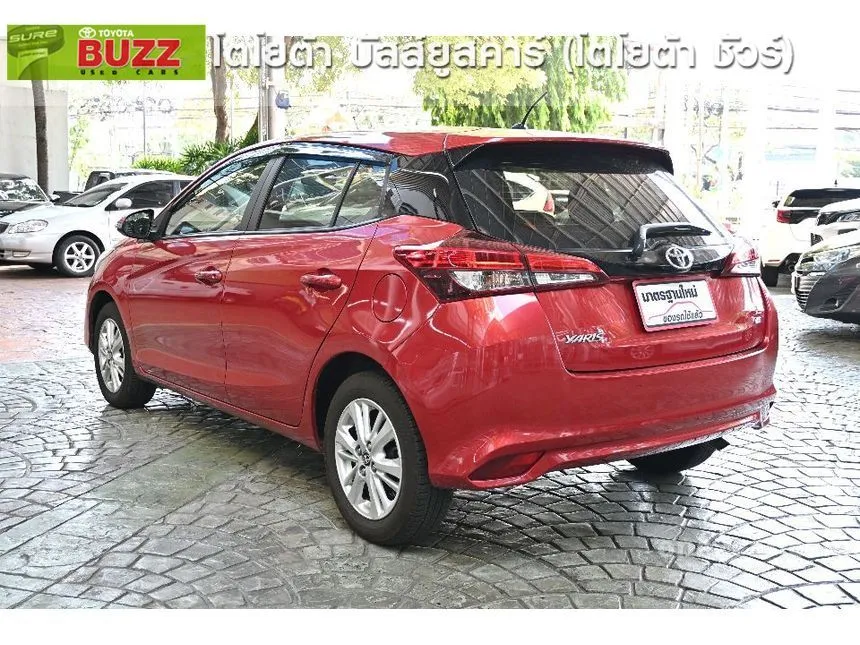 2019 Toyota YARIS E Hatchback