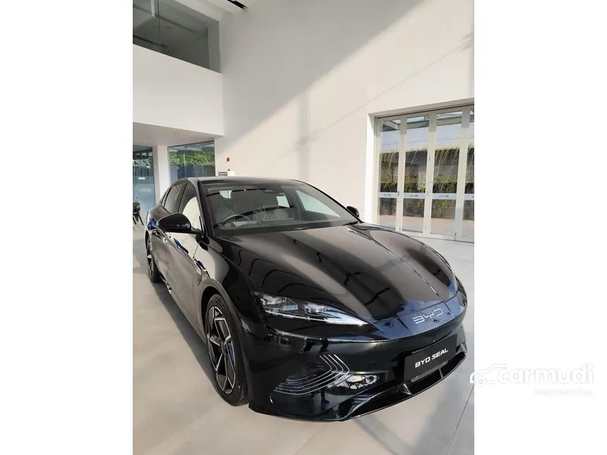 2025 BYD Seal Premium Extended Range Sedan