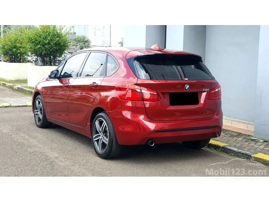 2015 BMW 218i Active Tourer Sport Hatchback