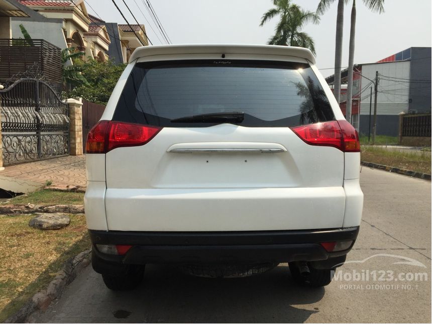 Jual Mobil  Mitsubishi Pajero  Sport  2012  Exceed  2 5 di 