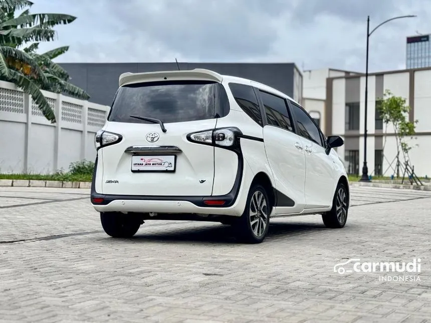 2021 Toyota Sienta V MPV