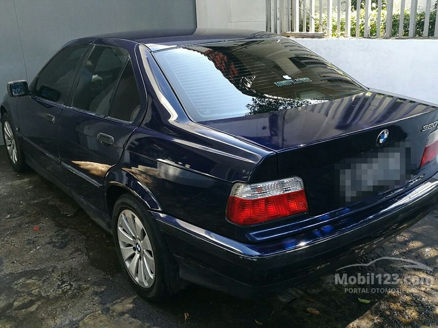 Jual Mobil  BMW  320i 1996 E36 2 0 2 0 di Jawa  Barat  Manual 