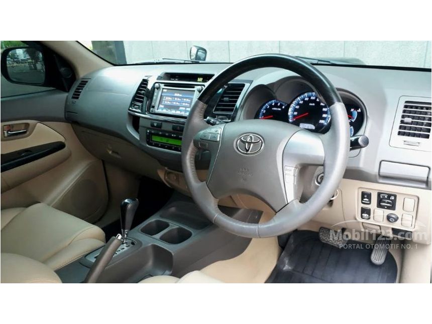 Jual Mobil  Toyota Fortuner  2013  G 2 5 di DKI Jakarta 