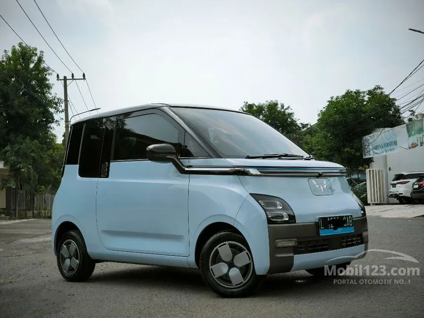 Jual Mobil Wuling EV 2022 Air ev Charging Pile Long Range di Jawa Timur Automatic Hatchback Biru Rp 200.000.002
