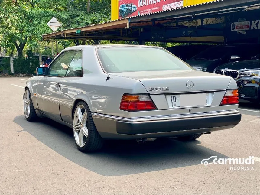 1989 Mercedes-Benz 300CE C124 3.0 Automatic Others