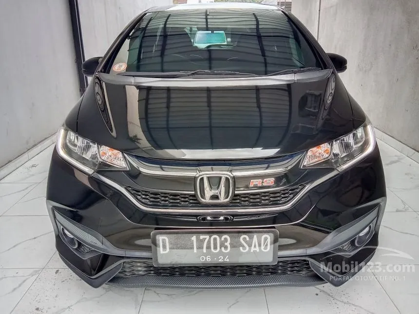 Jual Mobil Honda Jazz 2019 RS 1.5 di Jawa Barat Automatic Hatchback Hitam Rp 258.000.000