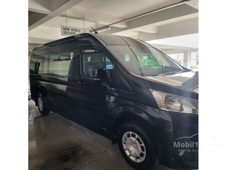 2025 Toyota Hiace Premio Van