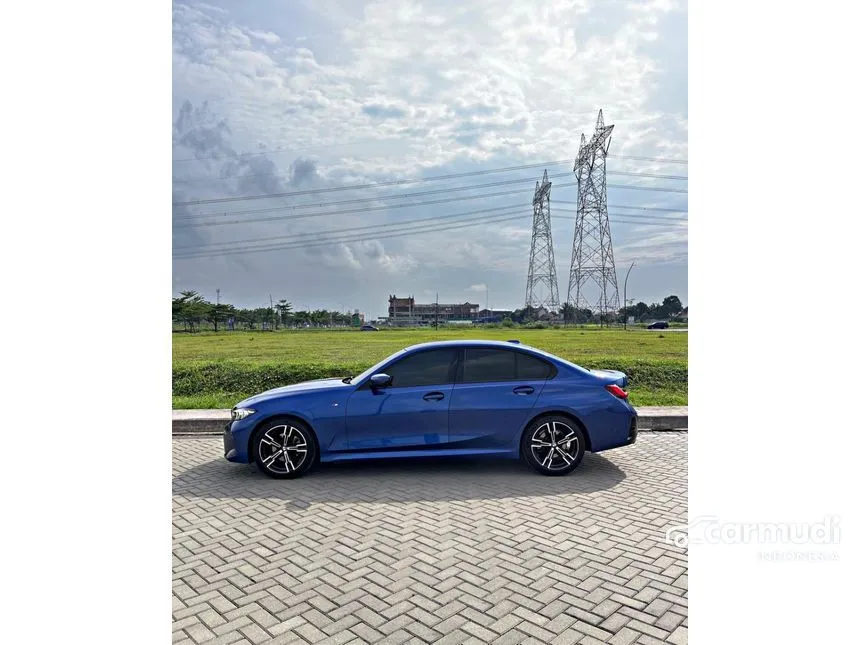 2022 BMW 320i M Sport Sedan