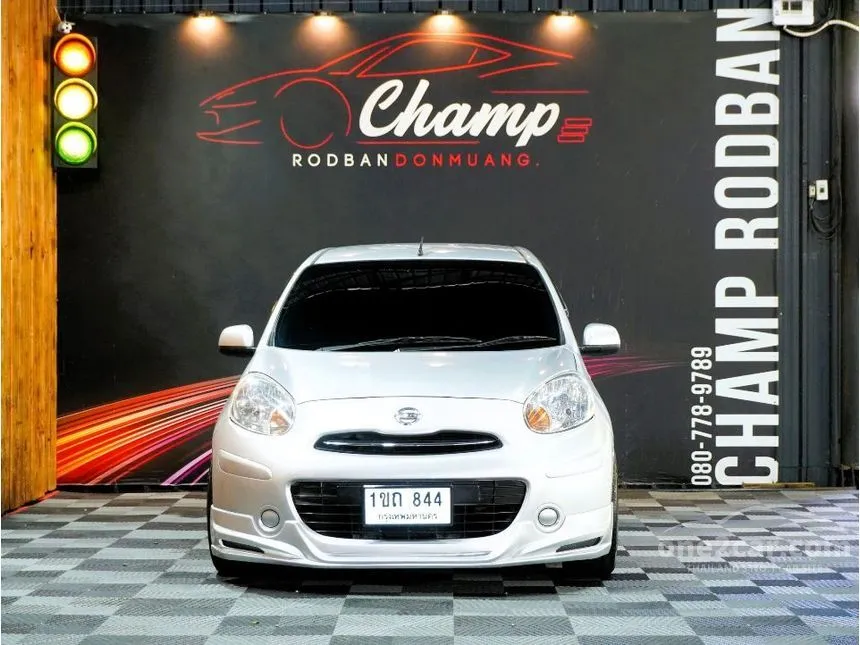 2011 Nissan MARCH EL Hatchback