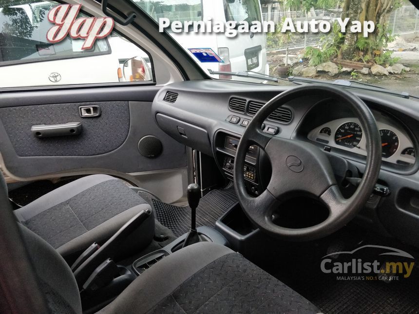 Perodua Rusa 2003 GX 1.6 in Johor Manual Van Grey for RM 