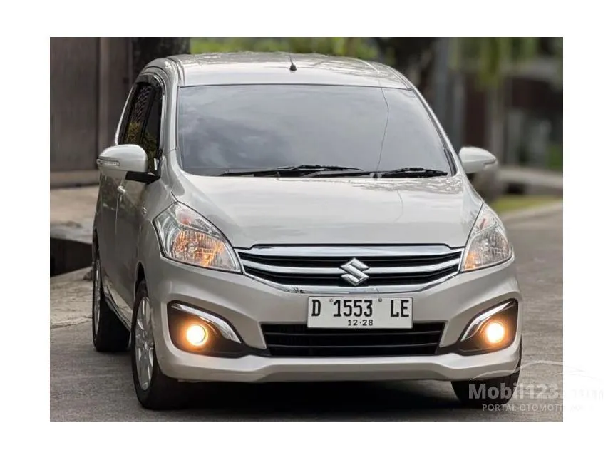 Jual Mobil Suzuki Ertiga 2016 Dreza 1.4 di Jawa Barat Manual MPV Abu