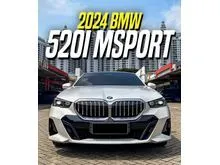 2024 BMW 520i 2.0 M Sport Sedan White on Black G60 Msport Putih