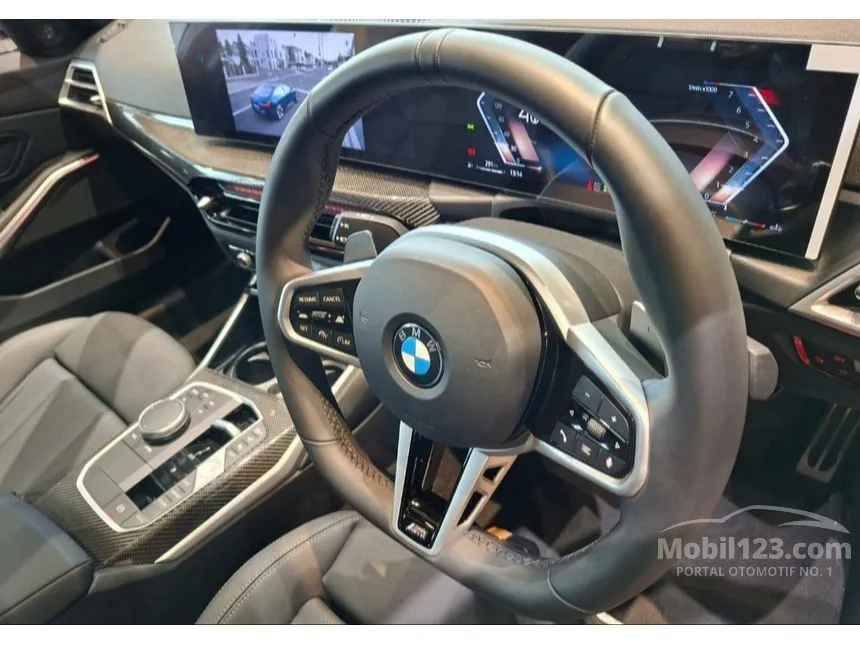 2025 BMW 330i M Sport Pro Sedan