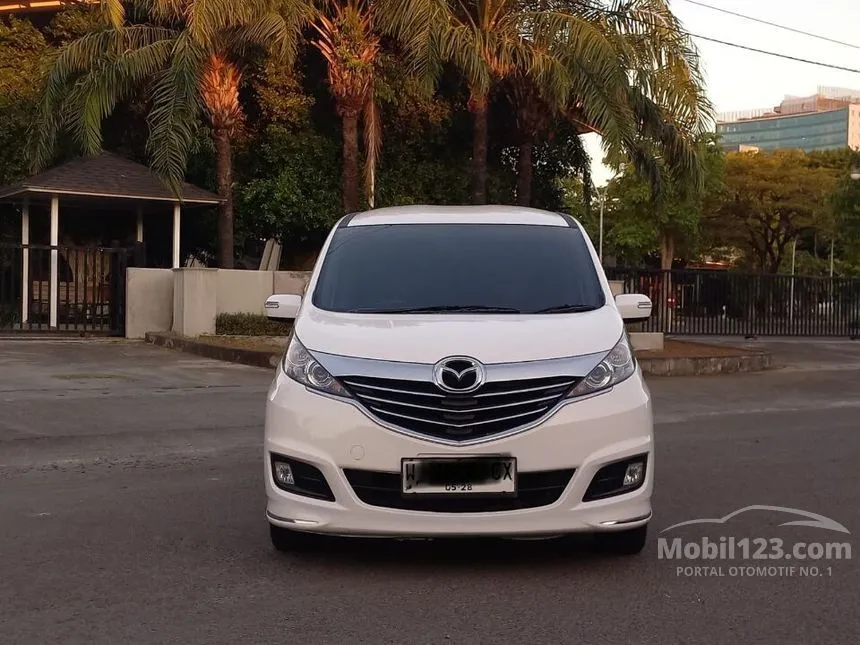 Jual Mobil Mazda Biante 2017 2.0 SKYACTIV A/T 2.0 di Jawa Timur Automatic MPV Putih Rp 190.000.005