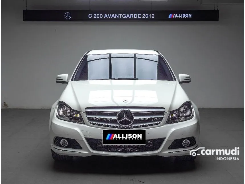 2012 Mercedes-Benz C200 Avantgarde CGI Sedan