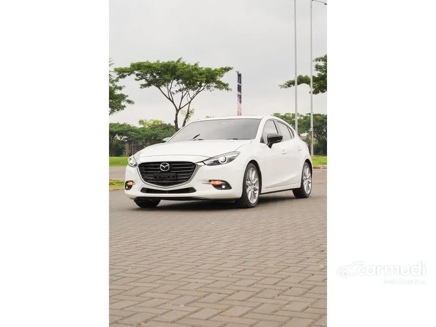 2017 Mazda 3 SKYACTIV-G Hatchback