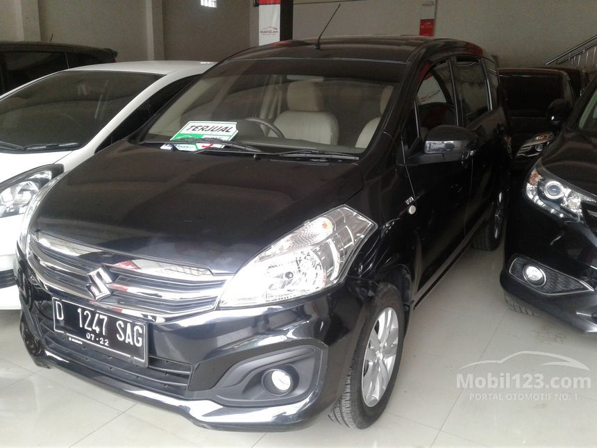  Jual  Mobil  Suzuki  Ertiga  2021 GL  1 4 di Jawa Barat Manual 