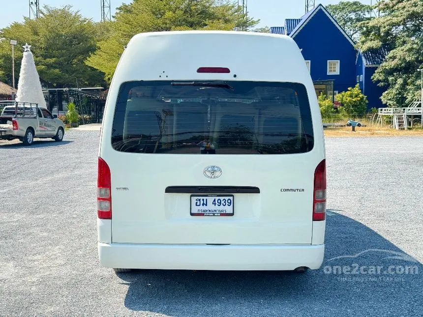 2013 Toyota Hiace VVTi Van