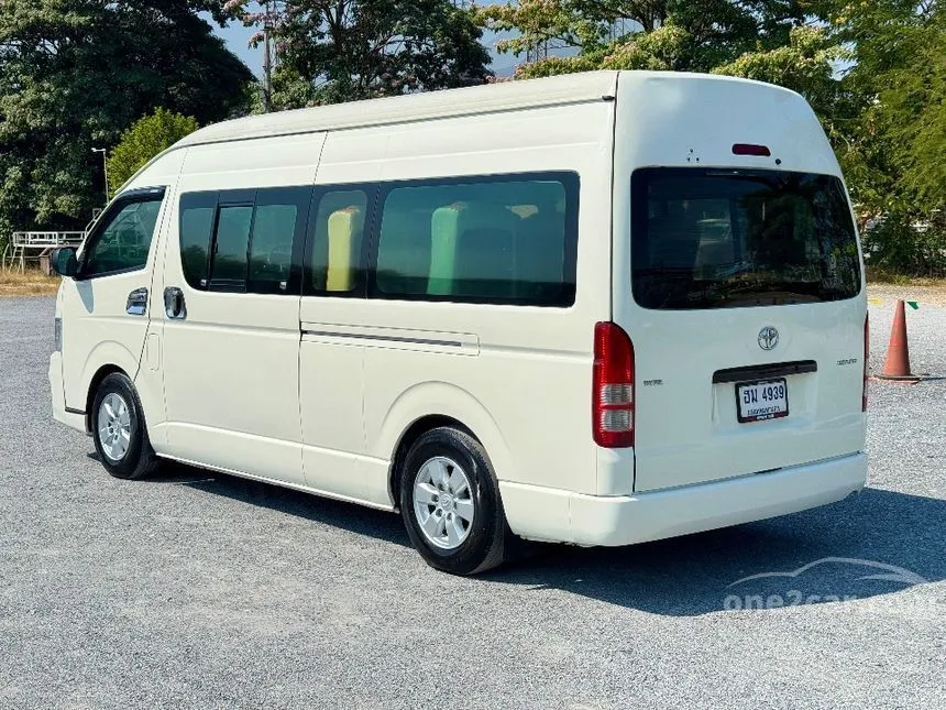 2013 Toyota Hiace VVTi Van