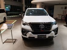 PROMO BESAR CERIA AKHIR TAHUN 2019 Toyota Fortuner 2.4 VRZ SUV