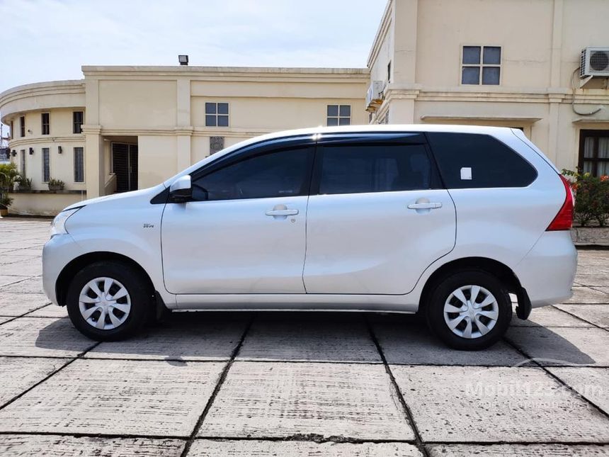 Jual Mobil Toyota Avanza 2018 E 1.3 di DKI Jakarta Automatic MPV Silver