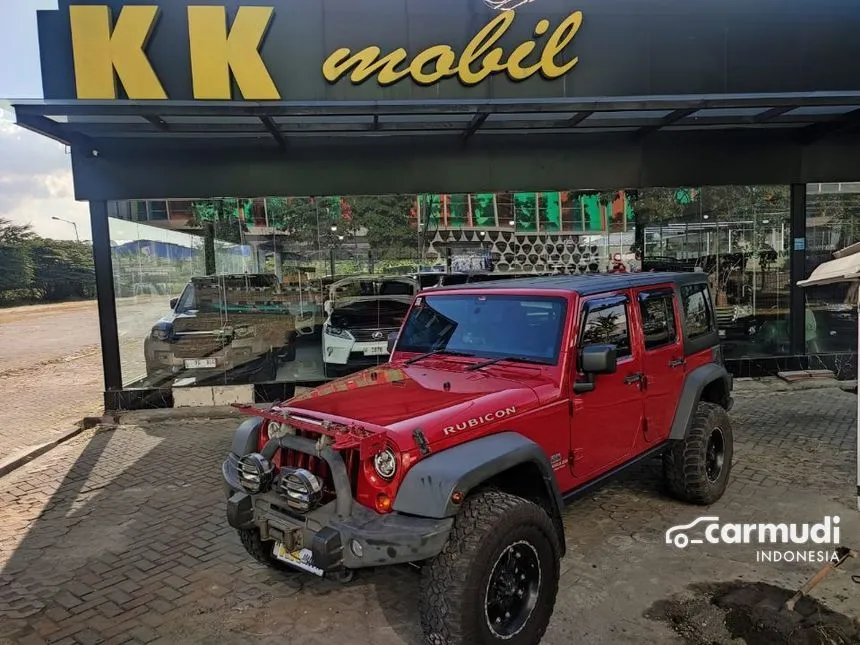 Jual Mobil Jeep Wrangler 2012 Rubicon 3.6 di Jawa Timur Automatic SUV Merah Rp 958.000.000