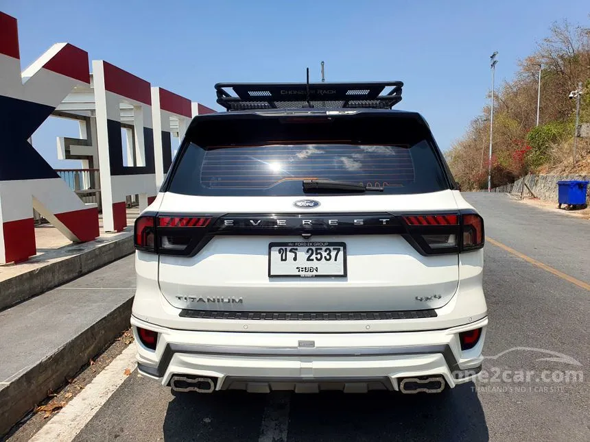 2023 Ford EVEREST Titanium+ SUV