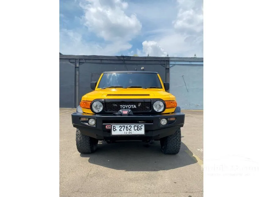 2017 Toyota FJ Cruiser SUV