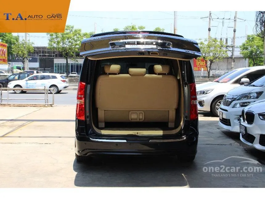 2017 Hyundai H-1 Elite Van