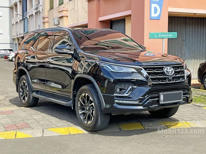 Jual Mobil Toyota Fortuner 2022 GR Sport 4X2 2.8 di DKI Jakarta Automatic SUV Hitam Rp 508.000.000