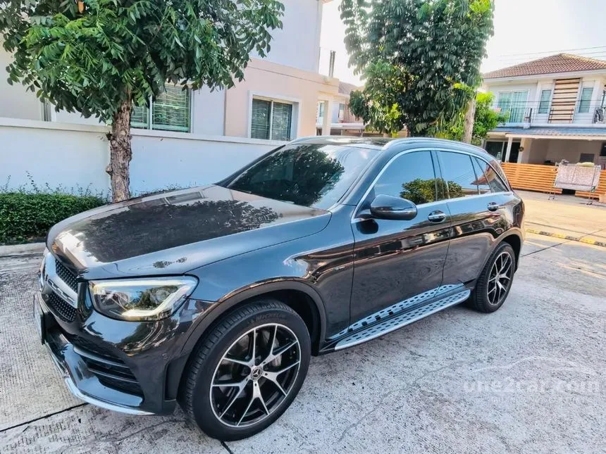 2021 Mercedes-Benz GLC300 e 4MATIC AMG Dynamic Coupe