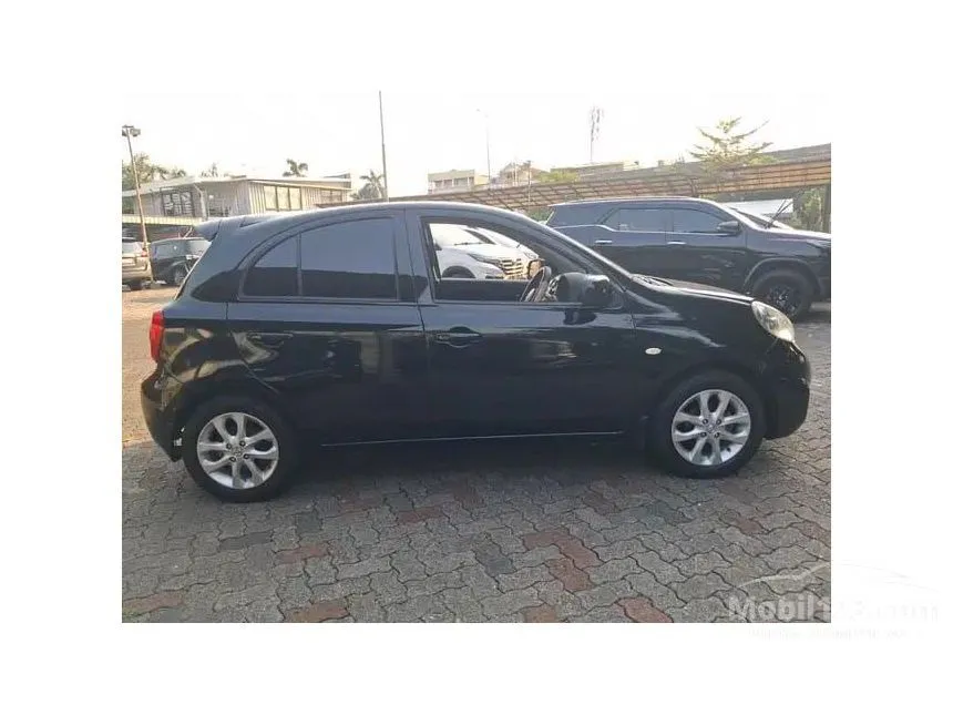2016 Nissan March Hatchback