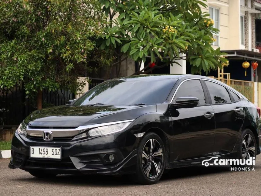 2016 Honda Civic ES Sedan