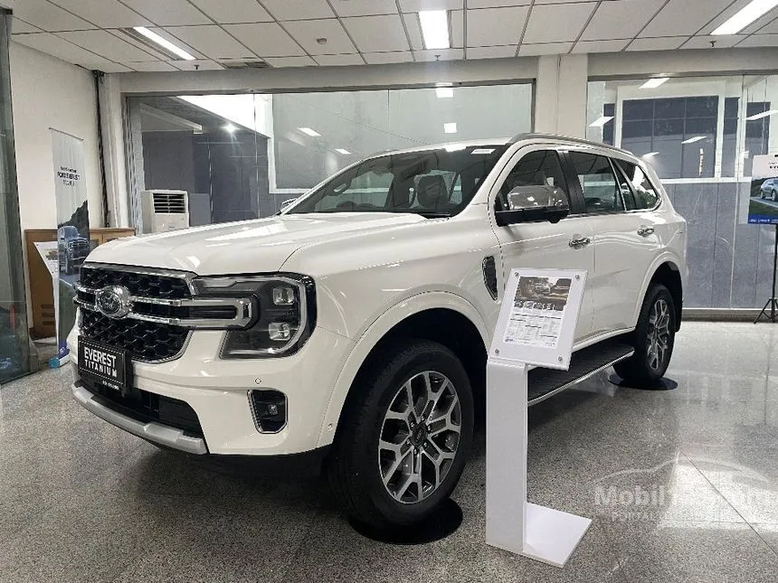 Jual Mobil Ford Everest 2024 Titanium 2.0 di DKI Jakarta Automatic SUV Putih Rp 933.000.000