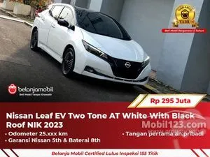 2023 Nissan Leaf (2 Tone) Hatchback