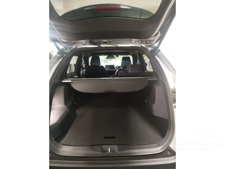 2026 Toyota Yaris Cross S HV with GR Parts Aero Pkg SUV